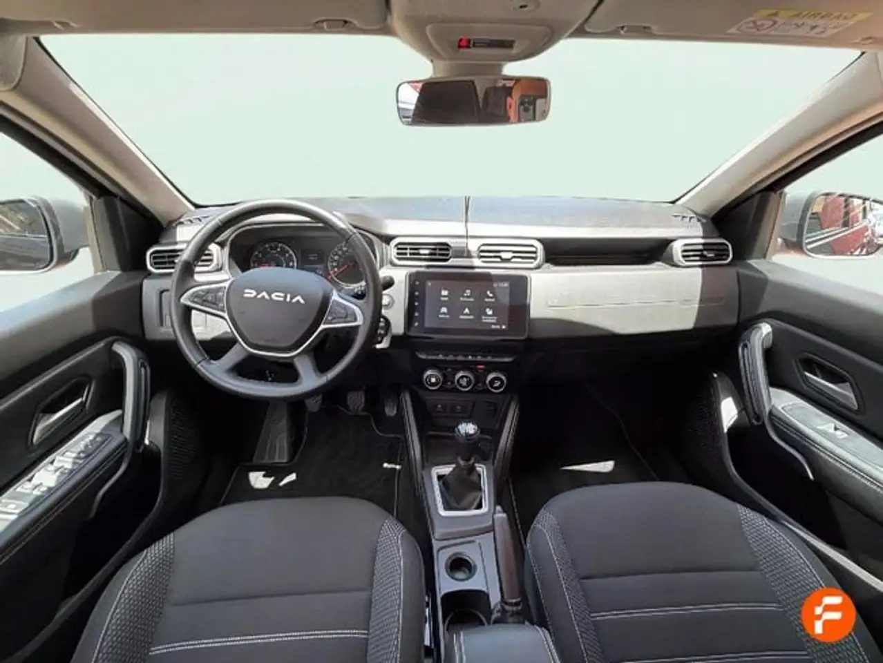 Dacia Duster 1.3 TCe Journey Go 4x2 96kW — معرض صور السيارة 10