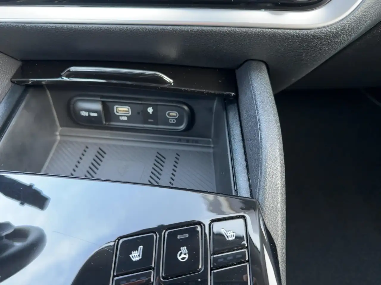 Kia Sportage Spirit 1.6T LED+360°Kamera+Navi+AHK — Vehicle gallery 16