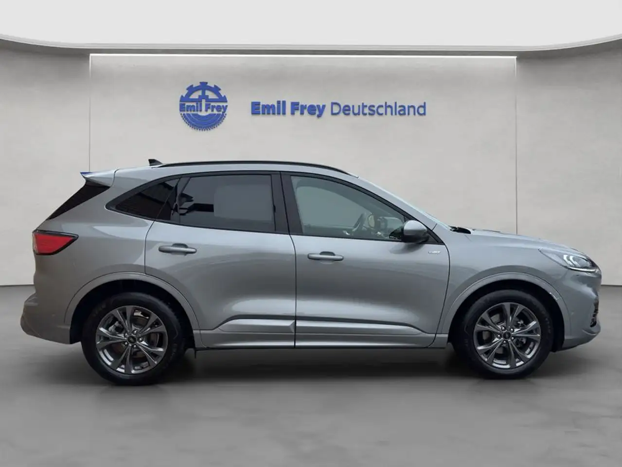 Ford Kuga 1.5 EcoBoost ST-LINE X — Vehicle gallery 5