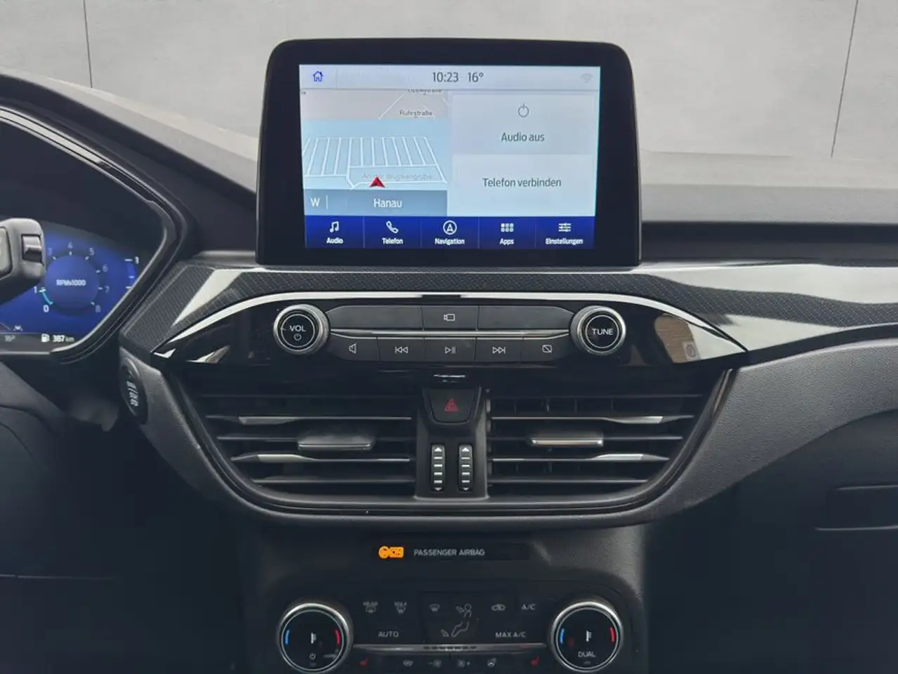 Ford Kuga 1.5 EcoBoost ST-LINE X — Vehicle gallery 10