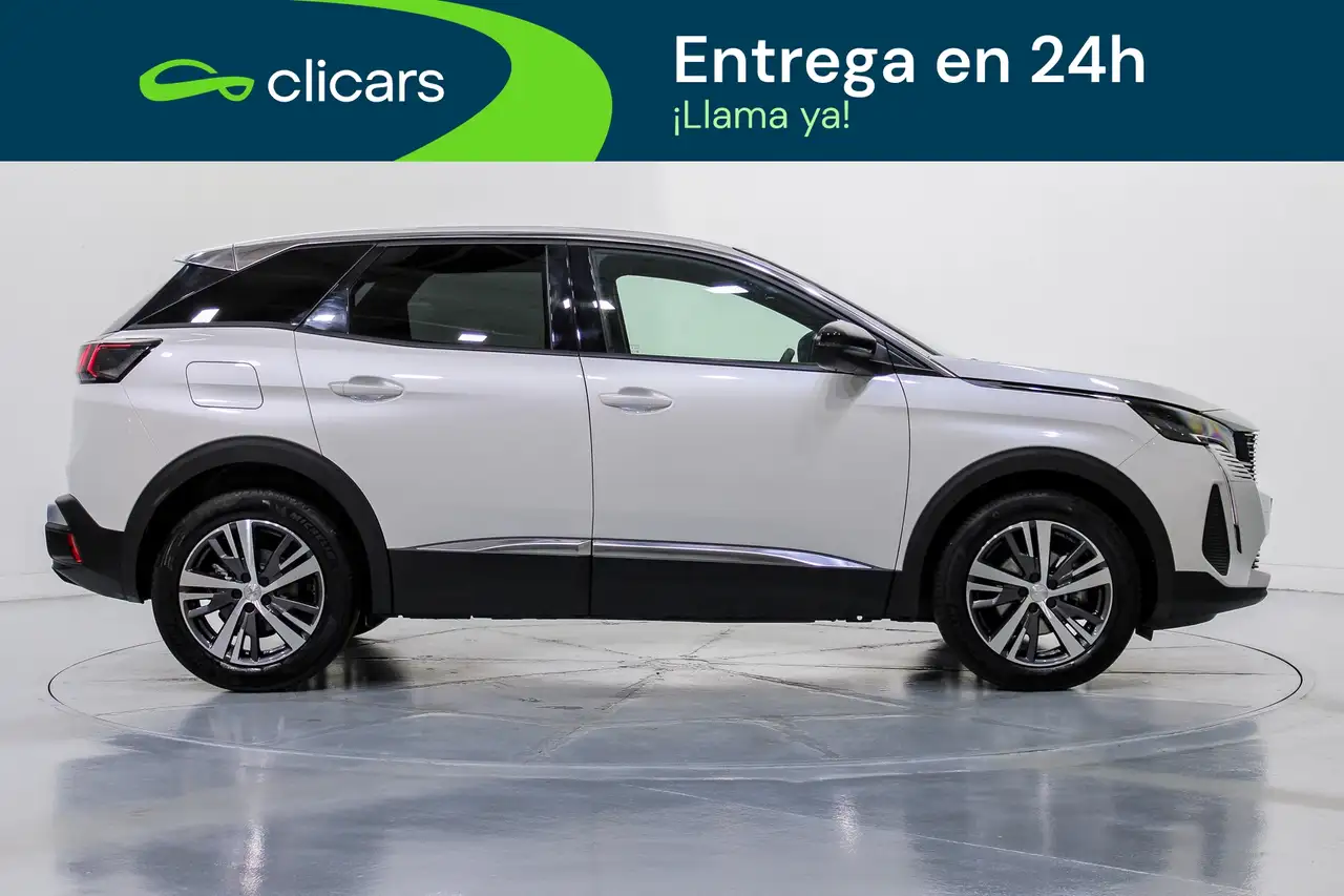 Peugeot 3008 Hybrid 136 Allure eDCS6 — Galerie du véhicule 7