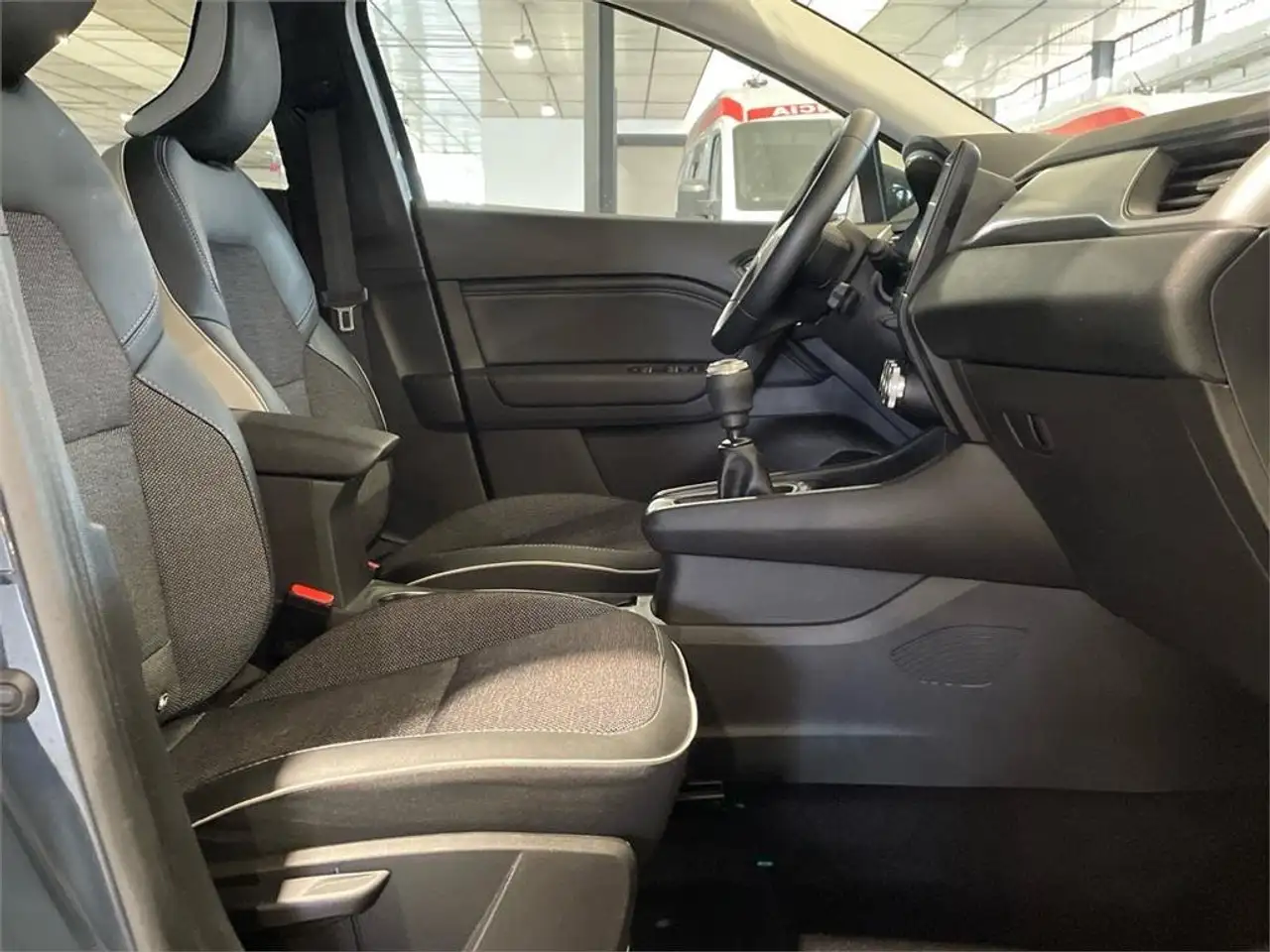 Renault Captur TCe Techno 67kW — Galería del vehículo 13