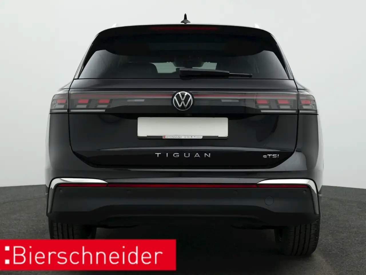 Volkswagen Tiguan 1.5 eTSI DSG Elegance AHK PANO NAVI ALU19 — Galerie du véhicule 5