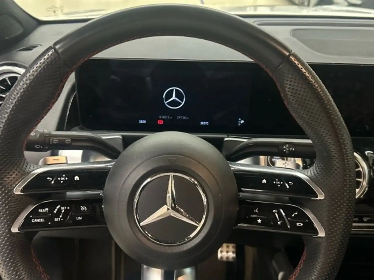 Mercedes-Benz GLB 200 d — Galerie du véhicule 9