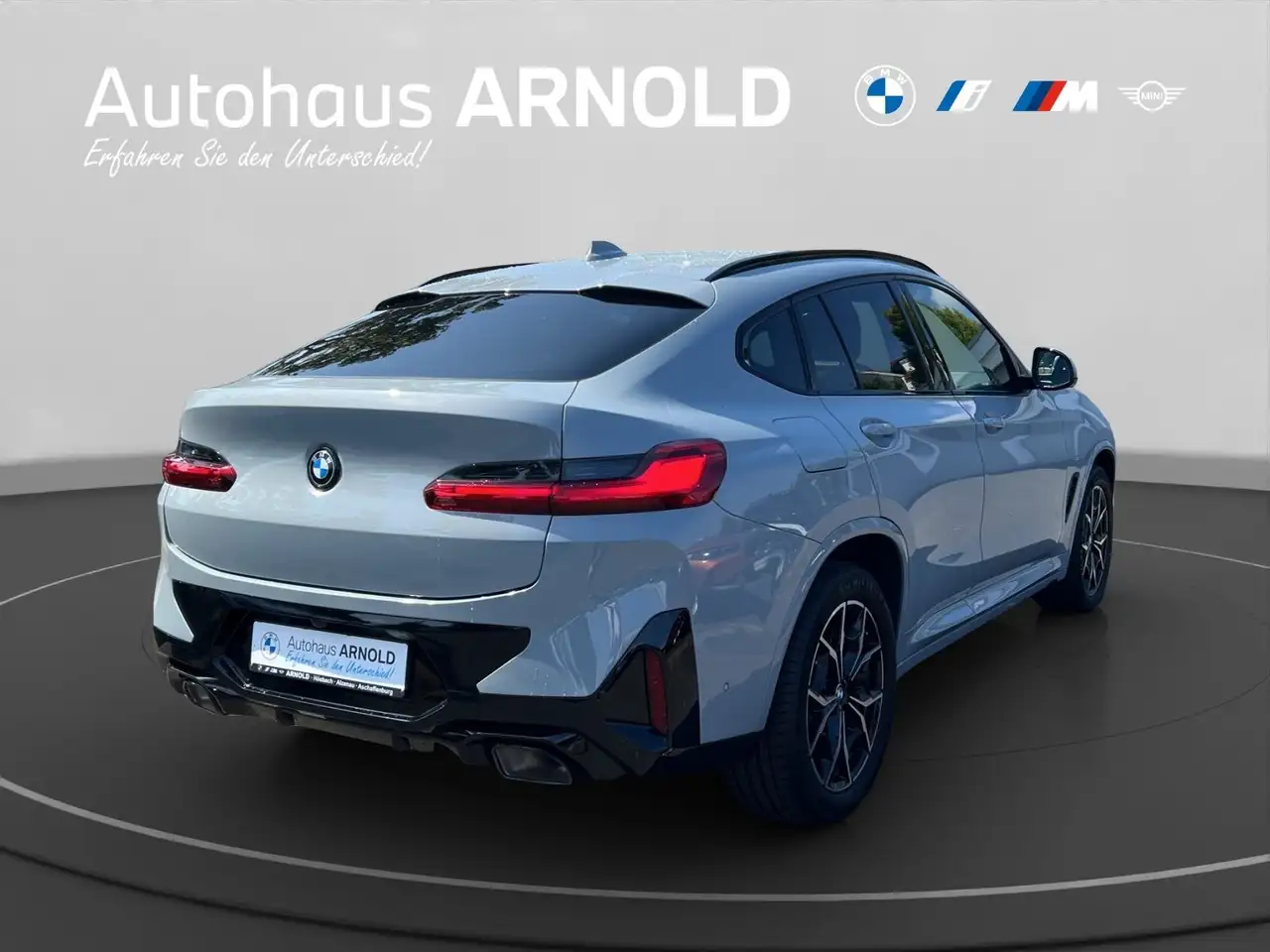 BMW X4 xDrive20i M Sportpaket Adapt.LED ACC RFK — معرض صور السيارة 4
