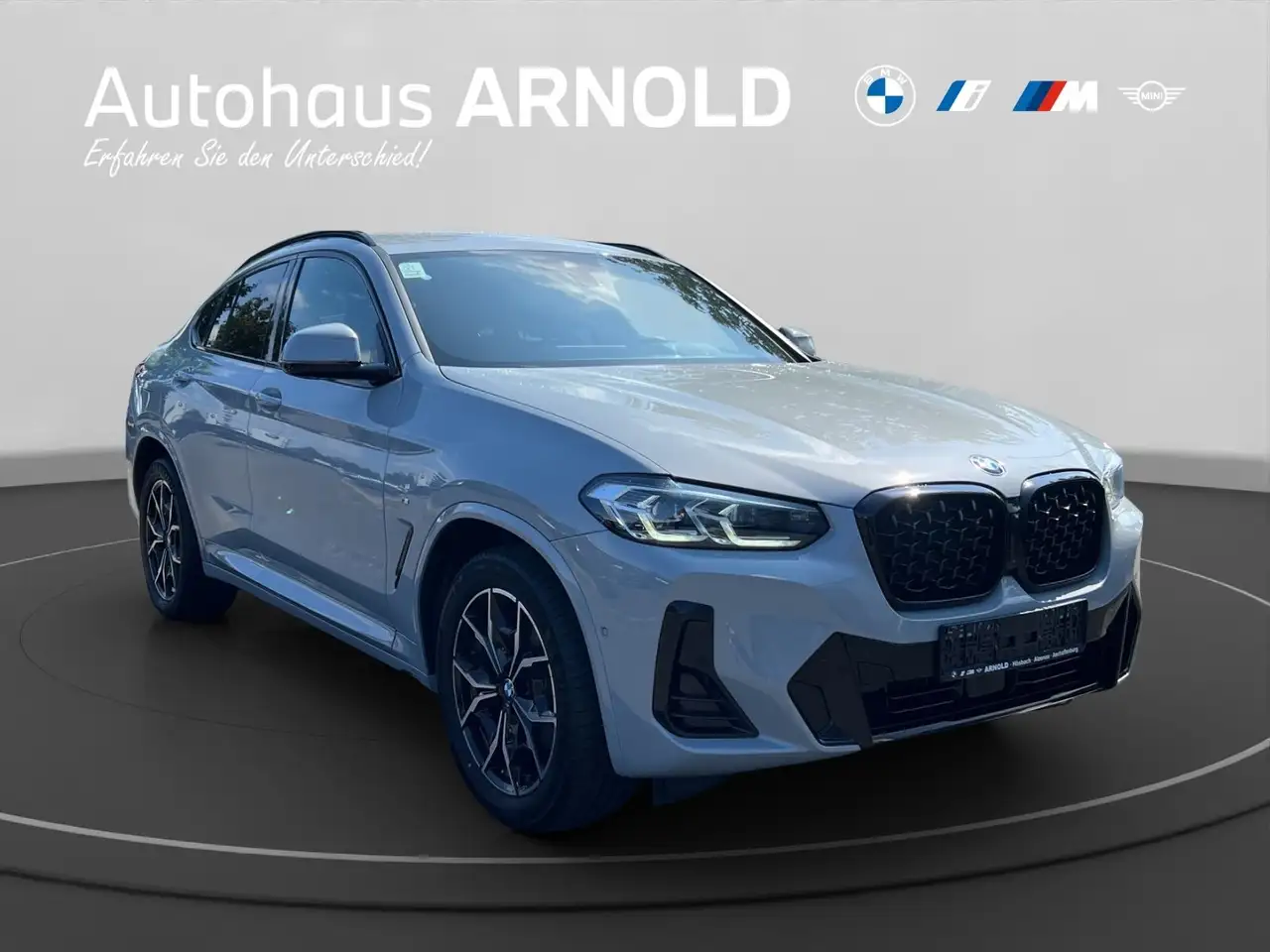 BMW X4 xDrive20i M Sportpaket Adapt.LED ACC RFK — معرض صور السيارة 3