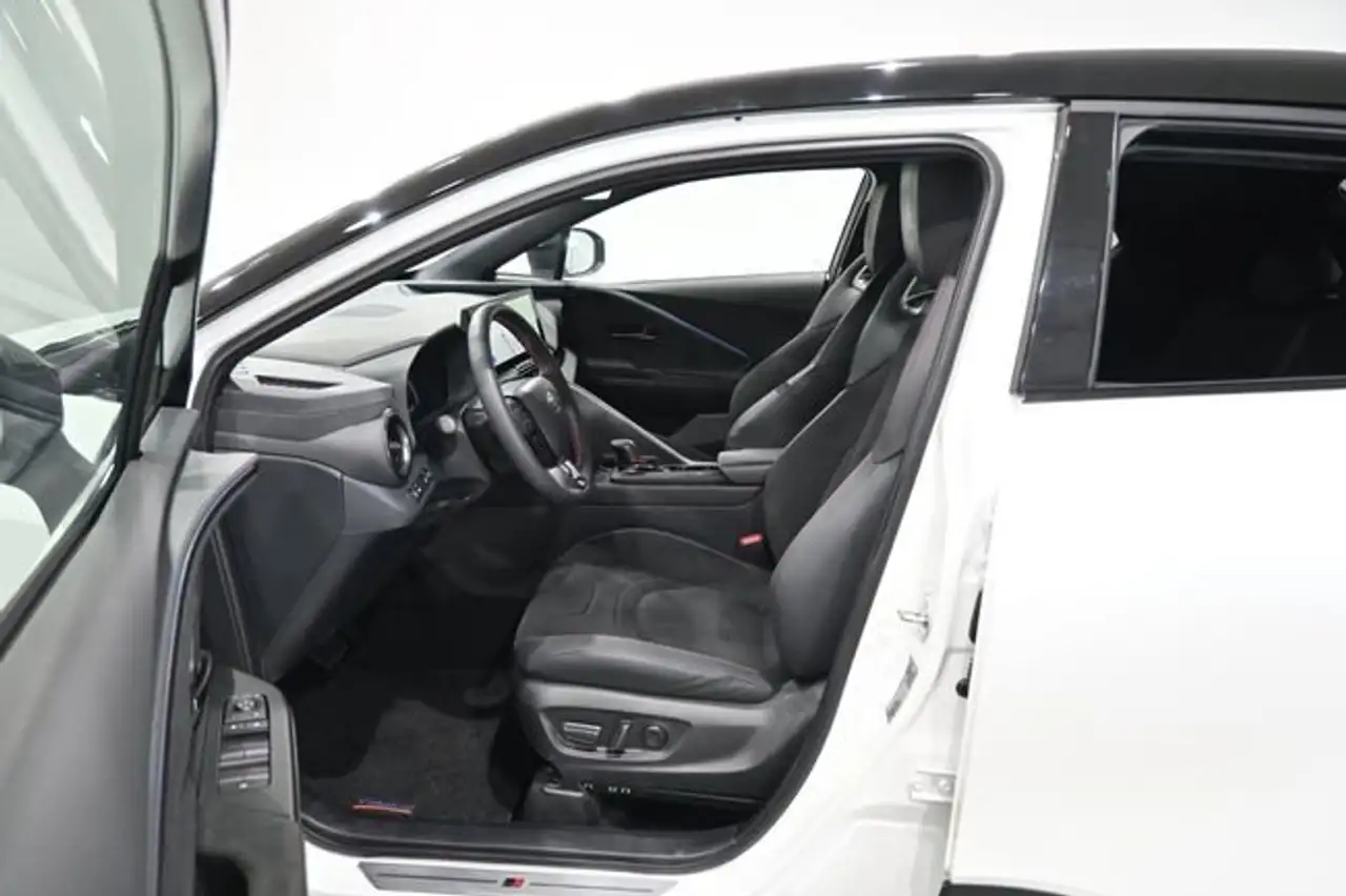 Toyota C-HR 200H GR Sport — Galerie du véhicule 11