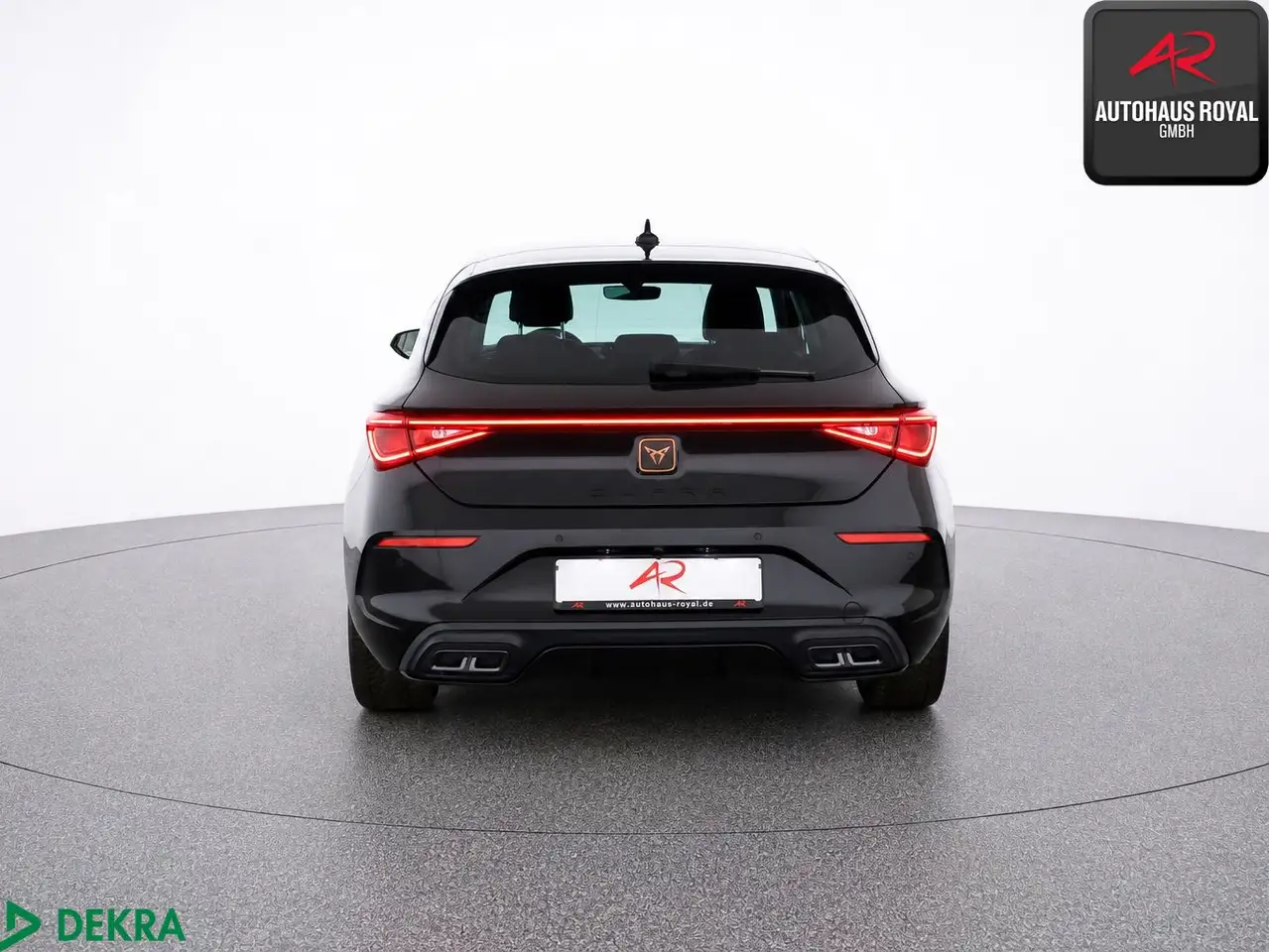 CUPRA Leon 1.5 eTSI KAMERA,ACC,PARKLENK,KESSY,CARPLAY — معرض صور السيارة 4