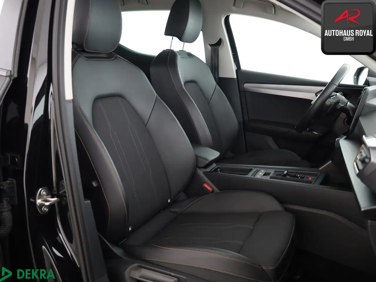 CUPRA Leon 1.5 eTSI KAMERA,ACC,PARKLENK,KESSY,CARPLAY — معرض صور السيارة 12