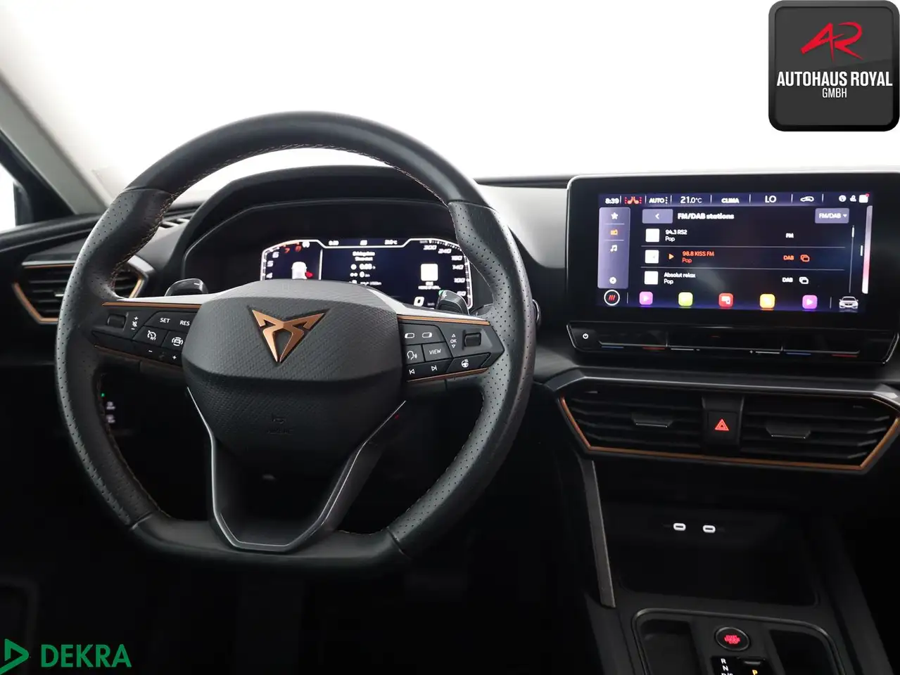 CUPRA Leon 1.5 eTSI KAMERA,ACC,PARKLENK,KESSY,CARPLAY — معرض صور السيارة 10