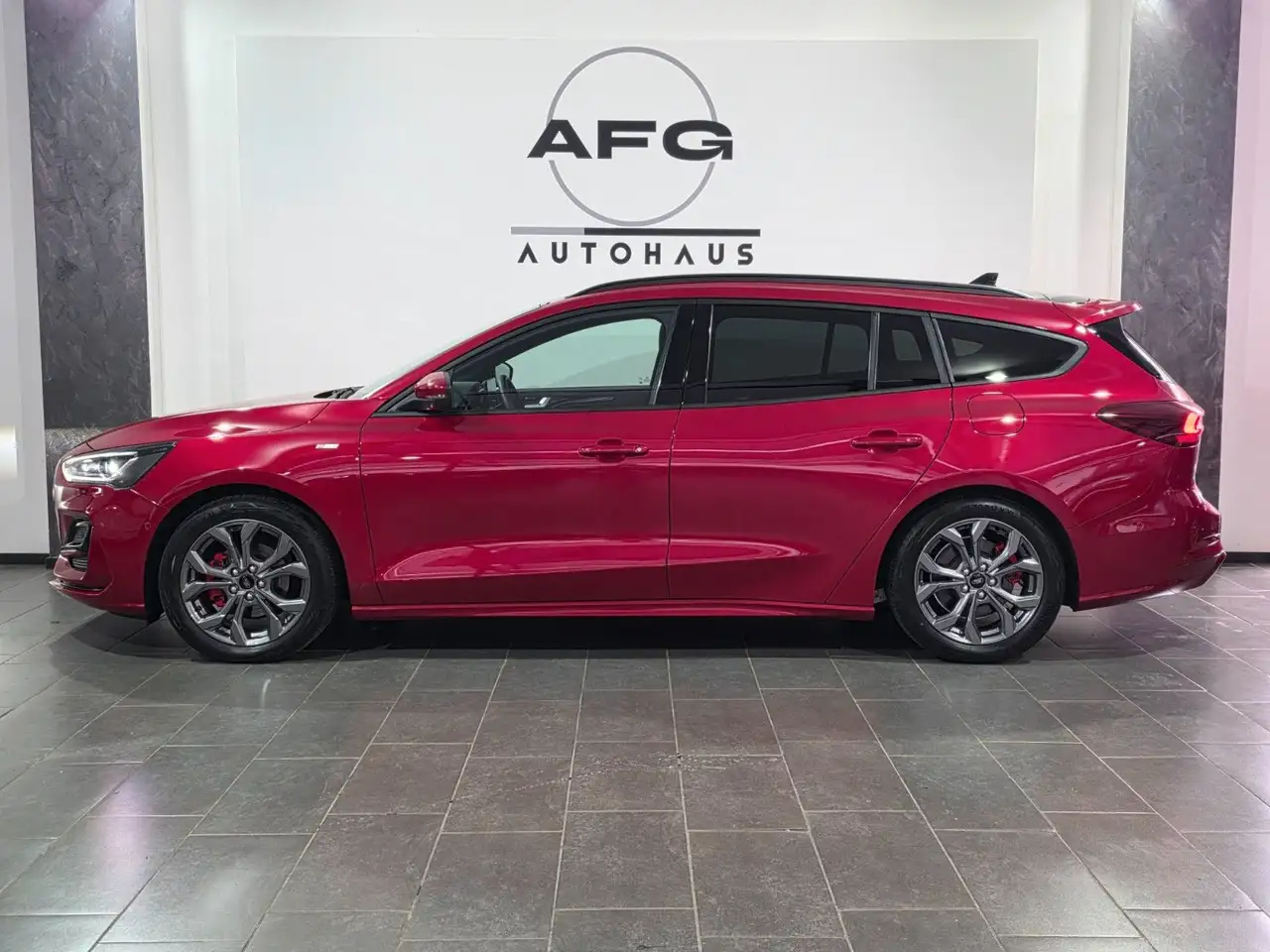 Ford Focus Turnier ST-Line X — معرض صور السيارة 8