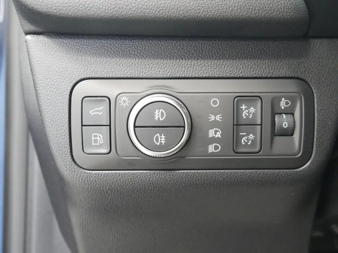 Ford Kuga ST-Line X 2.5 Duratec PHEV 165kW Auto — معرض صور السيارة 17