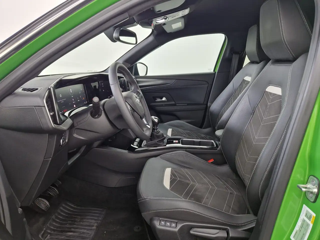 Opel Mokka 1.2 Turbo Ultimate Kamera SHZ — معرض صور السيارة 8