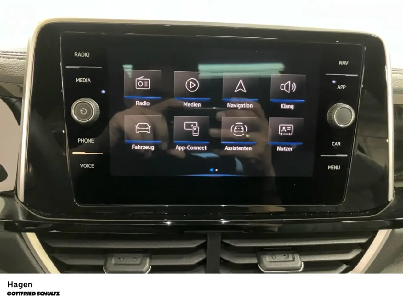 Volkswagen T-Roc 1.0 TSI LED CarPlay AHK PAN ACC SHZ R-Line — معرض صور السيارة 17