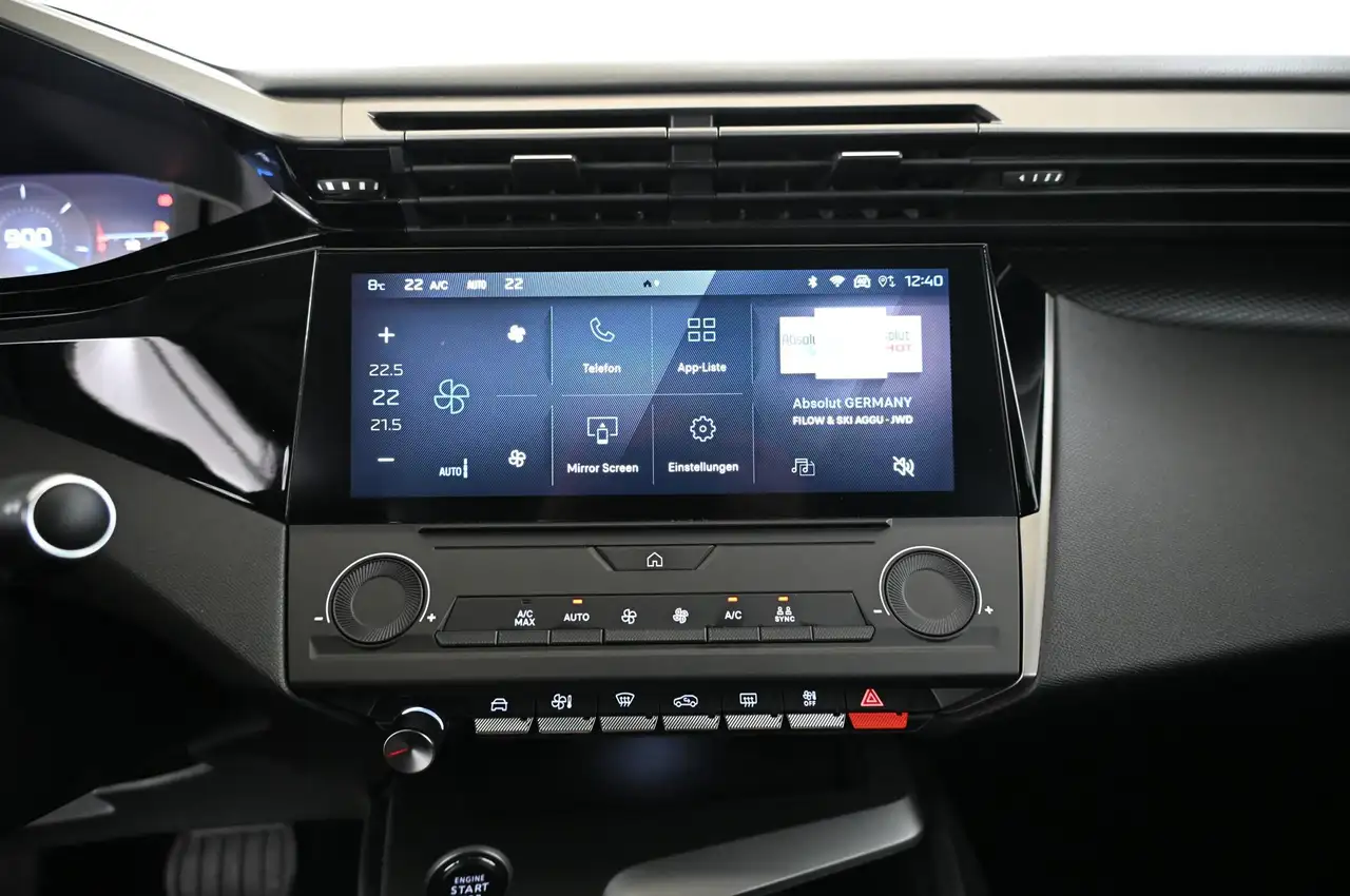 Peugeot 308 1.2 130 e-THP EAT8 Active-Pack LED/CAR-PLAY/ 16 — Vehicle gallery 21