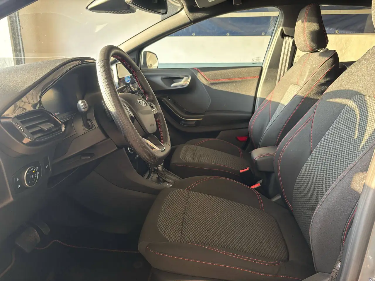 Ford Puma ST-Line X — Vehicle gallery 8
