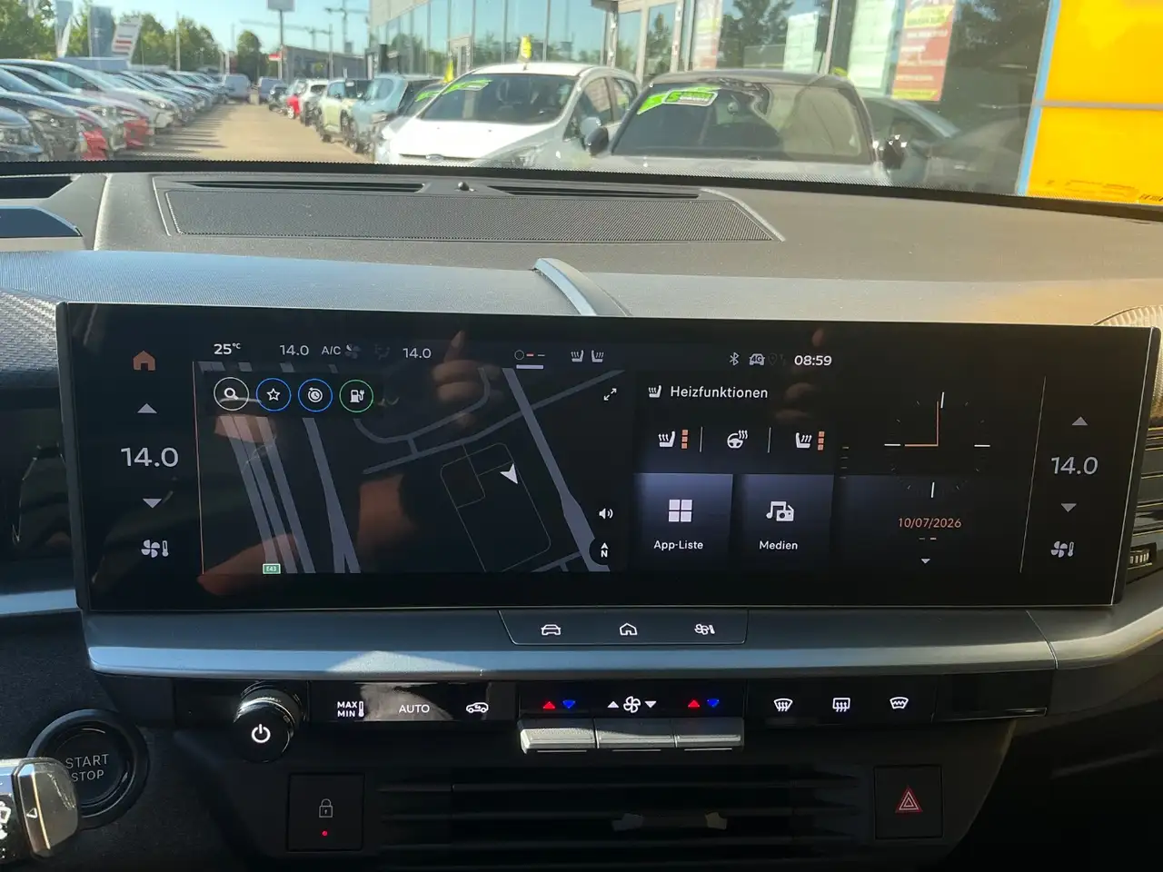 Opel Grandland GS (82kWh) Electric Navi+Pano+SD+SHZ — معرض صور السيارة 17