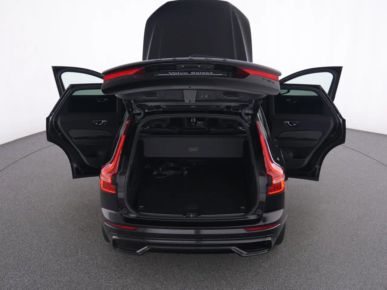 Volvo XC60 T8 Recharge Plus Black Ed.+21'+MET+PANO+ — Galerie du véhicule 15