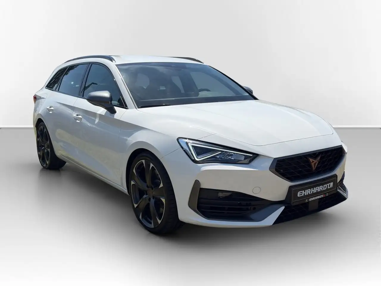 CUPRA Leon Sportstourer 2.0 TSI DSG 4Drive VZ DCC LED*VIRT... — معرض صور السيارة 3