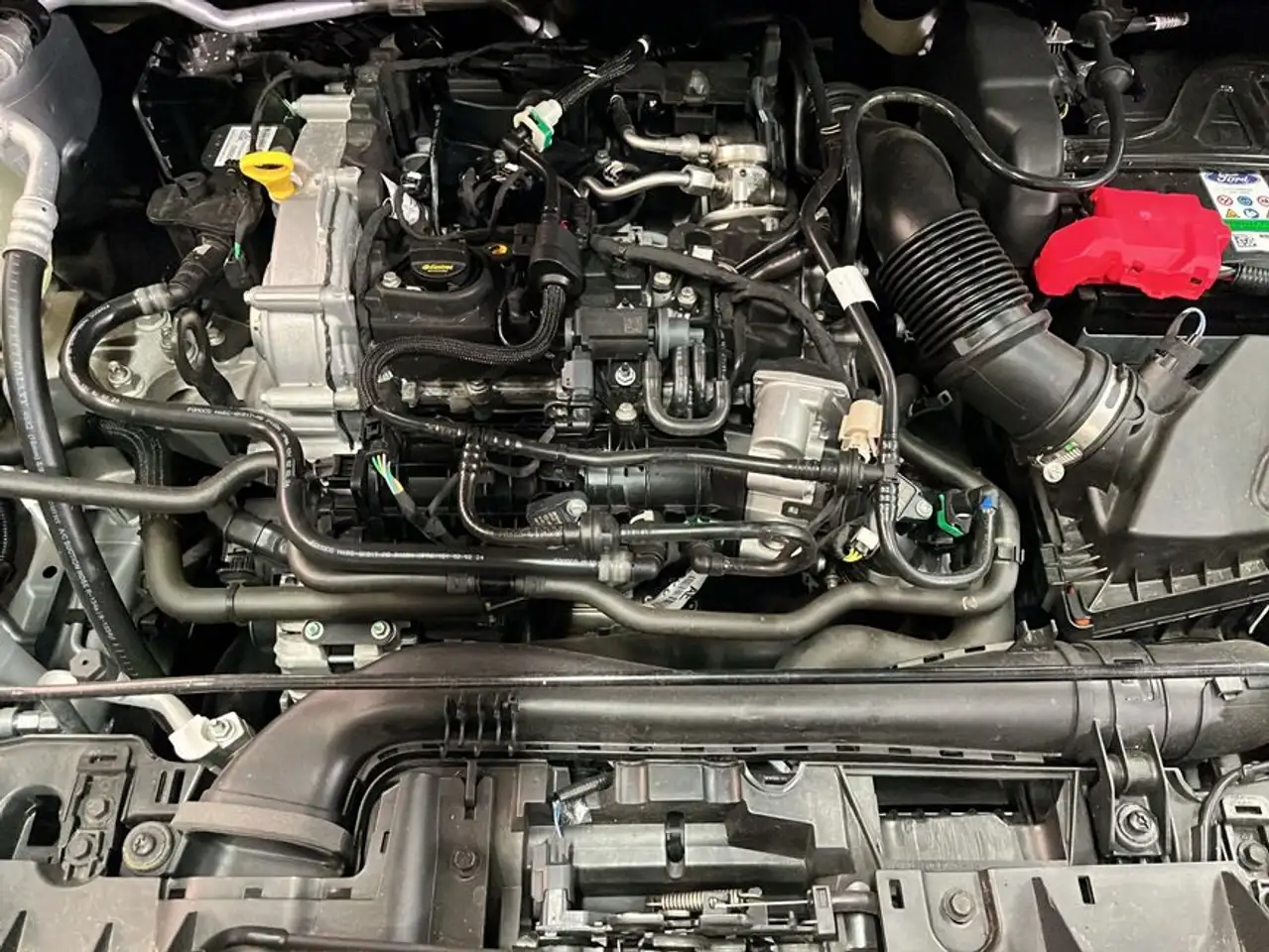 Ford Puma 1.0 EcoBoost Hybrid Aut. ST-LINE X — معرض صور السيارة 21