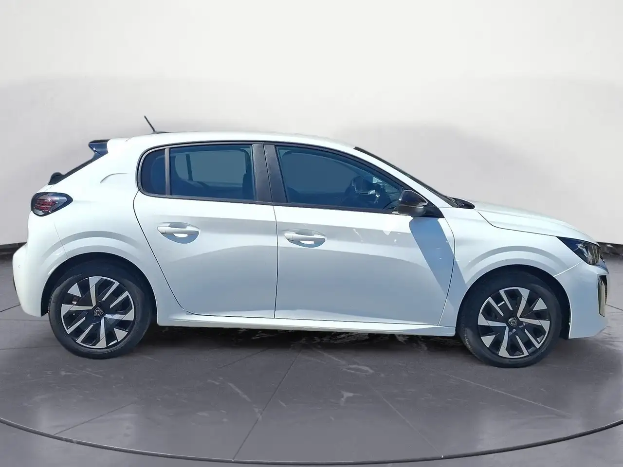 Peugeot 208 PureTech 75 Active Bluetooth PDC Klima DPF — Galerie du véhicule 6