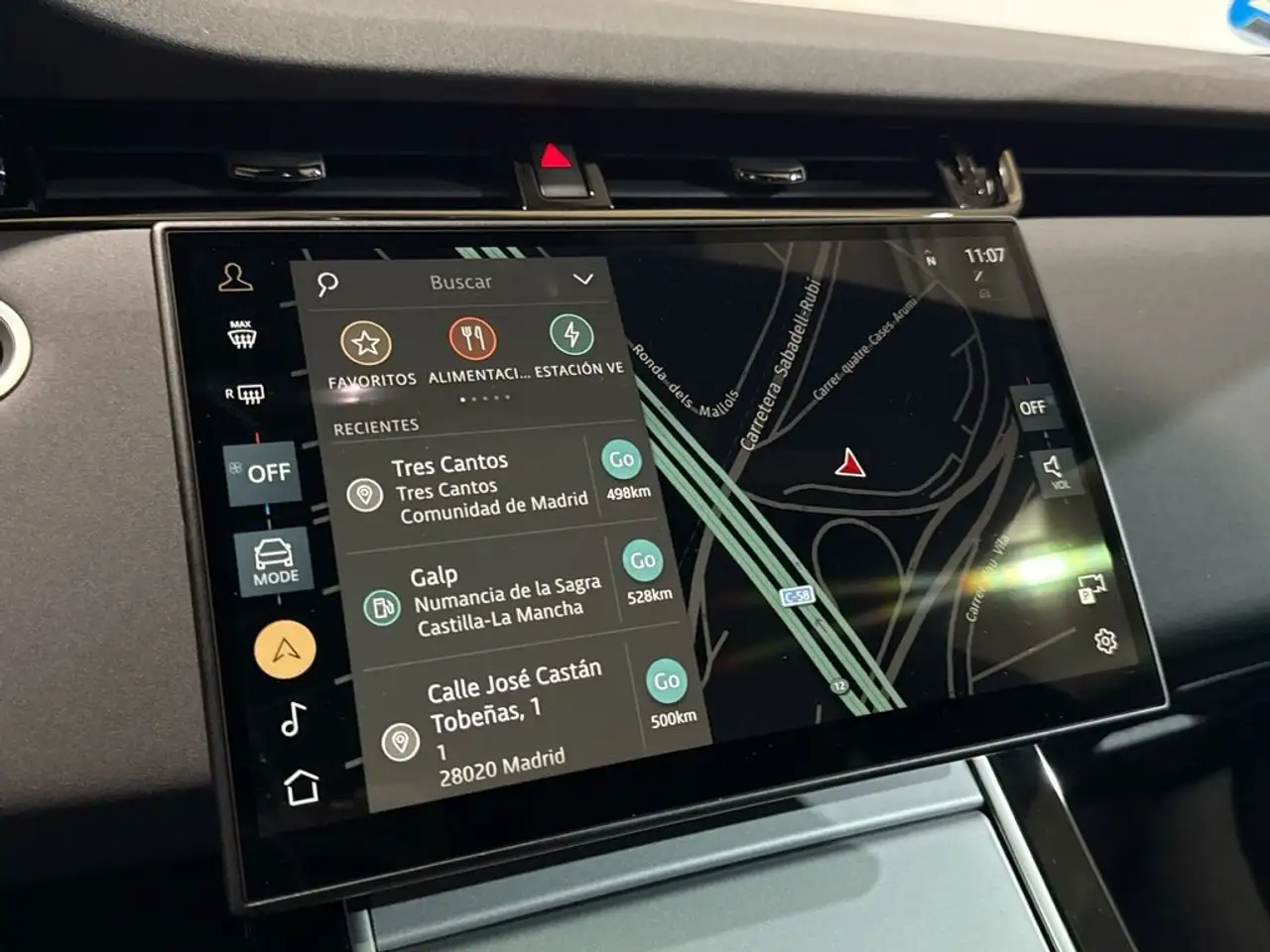 Land Rover Range Rover Evoque 1.5 I3 PHEV S AWD Auto — Vehicle gallery 9