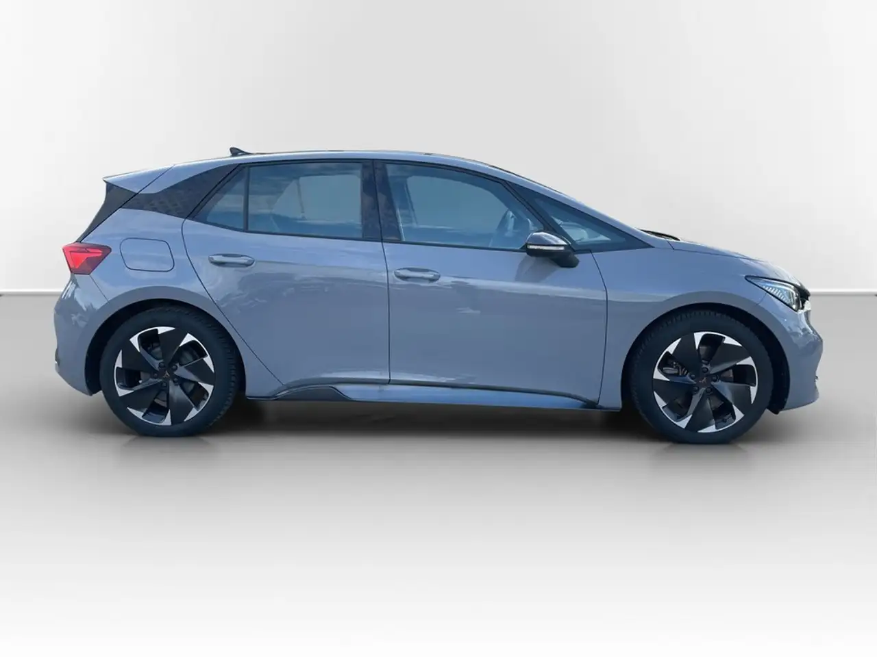 CUPRA Born 60 kwh NAVI*LED*ACC*PDC*KAMERA*SOUND*DAB*19" — Vehicle gallery 5