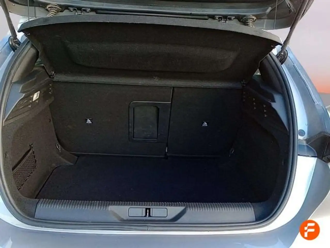 Peugeot 308 1.2 PureTech S&S Allure 130 — معرض صور السيارة 7