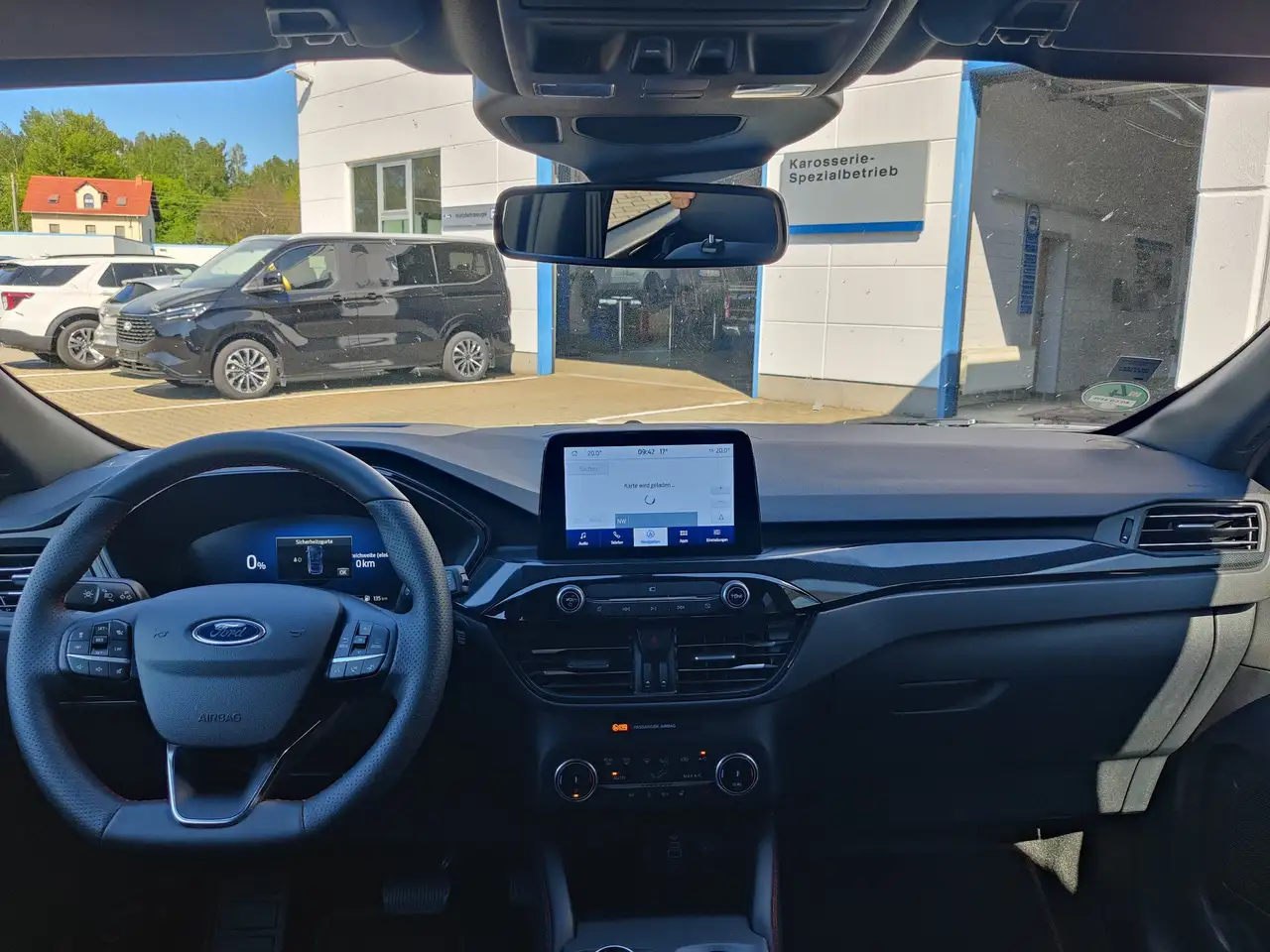 Ford Kuga Plug-In Hybrid ST-Line X — Vehicle gallery 6