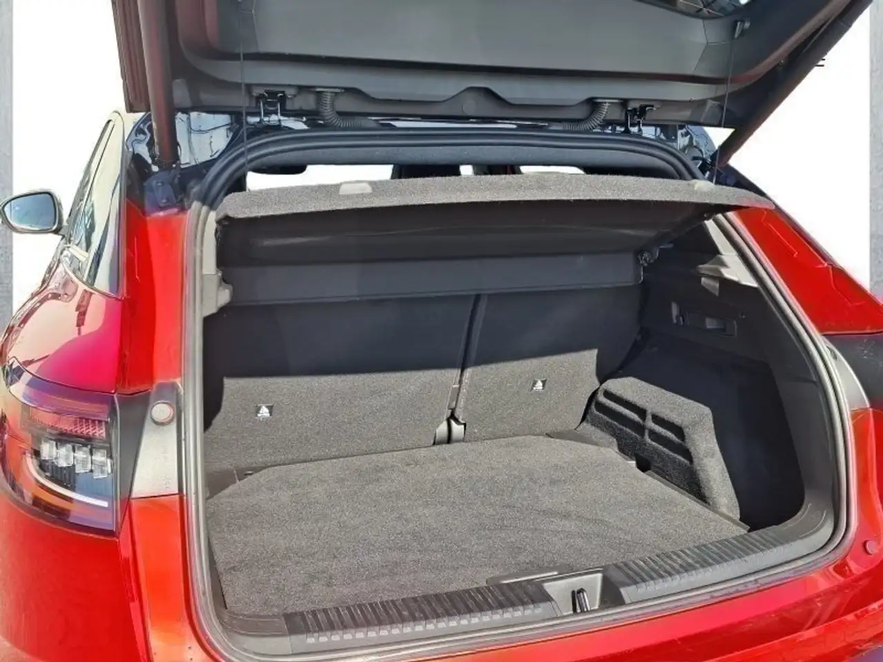 Renault Austral TECHNO ESPRIT ALPINE E-TECH Full Hybrid 200 — Galería del vehículo 6