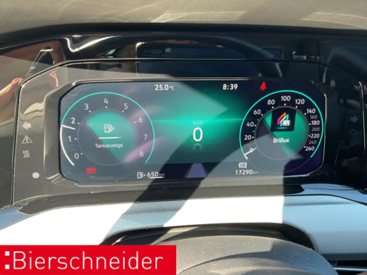 Volkswagen Golf 8 1.0 TSI Move LED SHZ PDC ALU — معرض صور السيارة 14