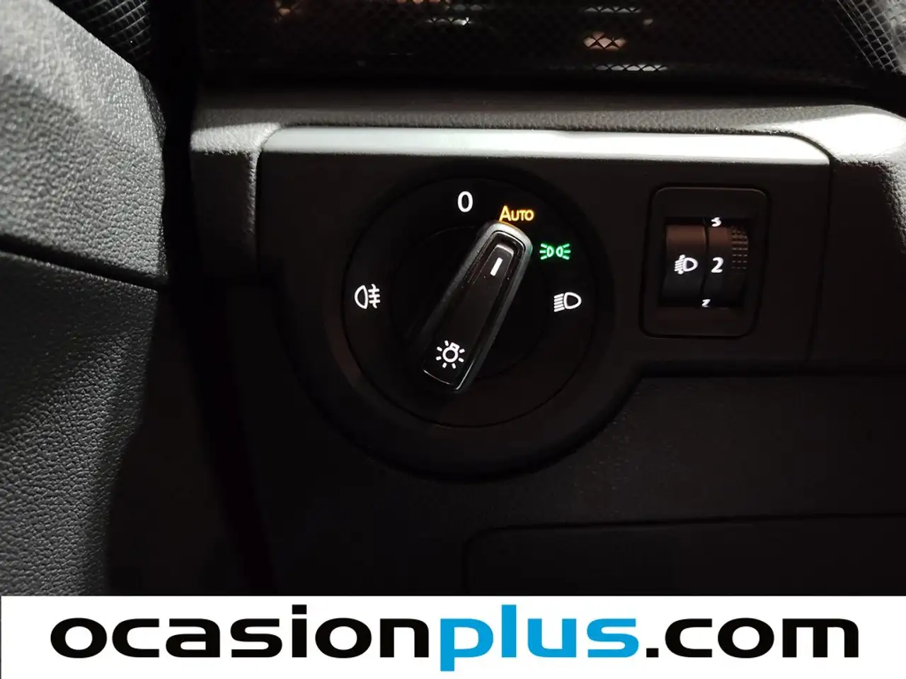 Volkswagen T-Cross 1.0 TSI Más Aut. 85kW — معرض صور السيارة 9