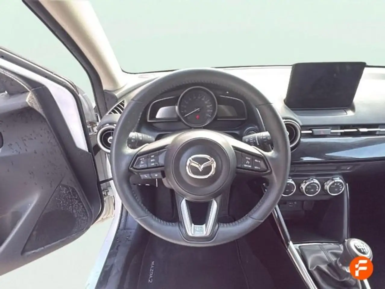 Mazda 2 e-SKYACTIV G 66kW (90CV) Center-Line — Galerie du véhicule 9