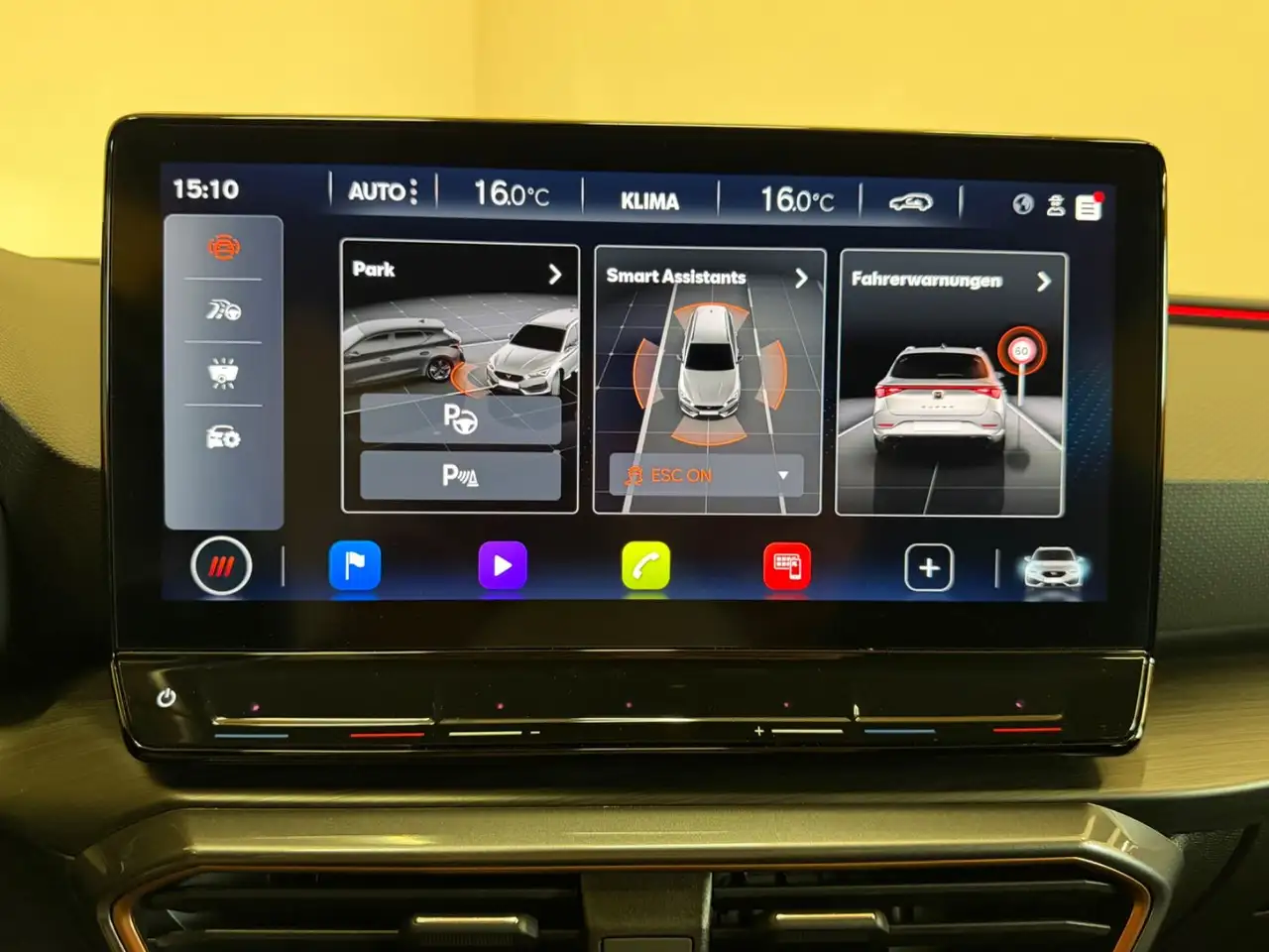 CUPRA Leon Sportstourer VZ/LED/AHK/NAVI/RÜCKFAHRKAMERA — Vehicle gallery 31