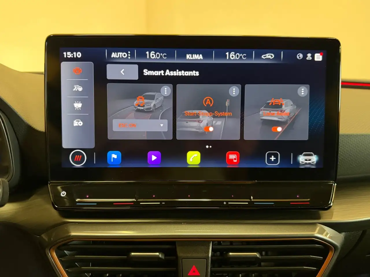 CUPRA Leon Sportstourer VZ/LED/AHK/NAVI/RÜCKFAHRKAMERA — Vehicle gallery 33