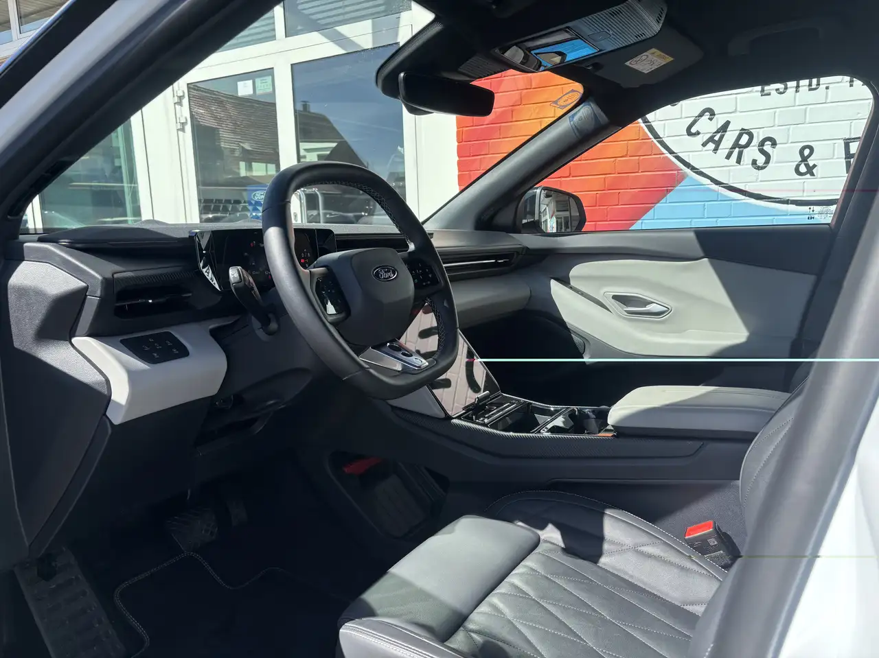 Ford Capri 210 kW (286PS) RWD Premium, Fahrer-Assistenz-Paket — Galería del vehículo 12