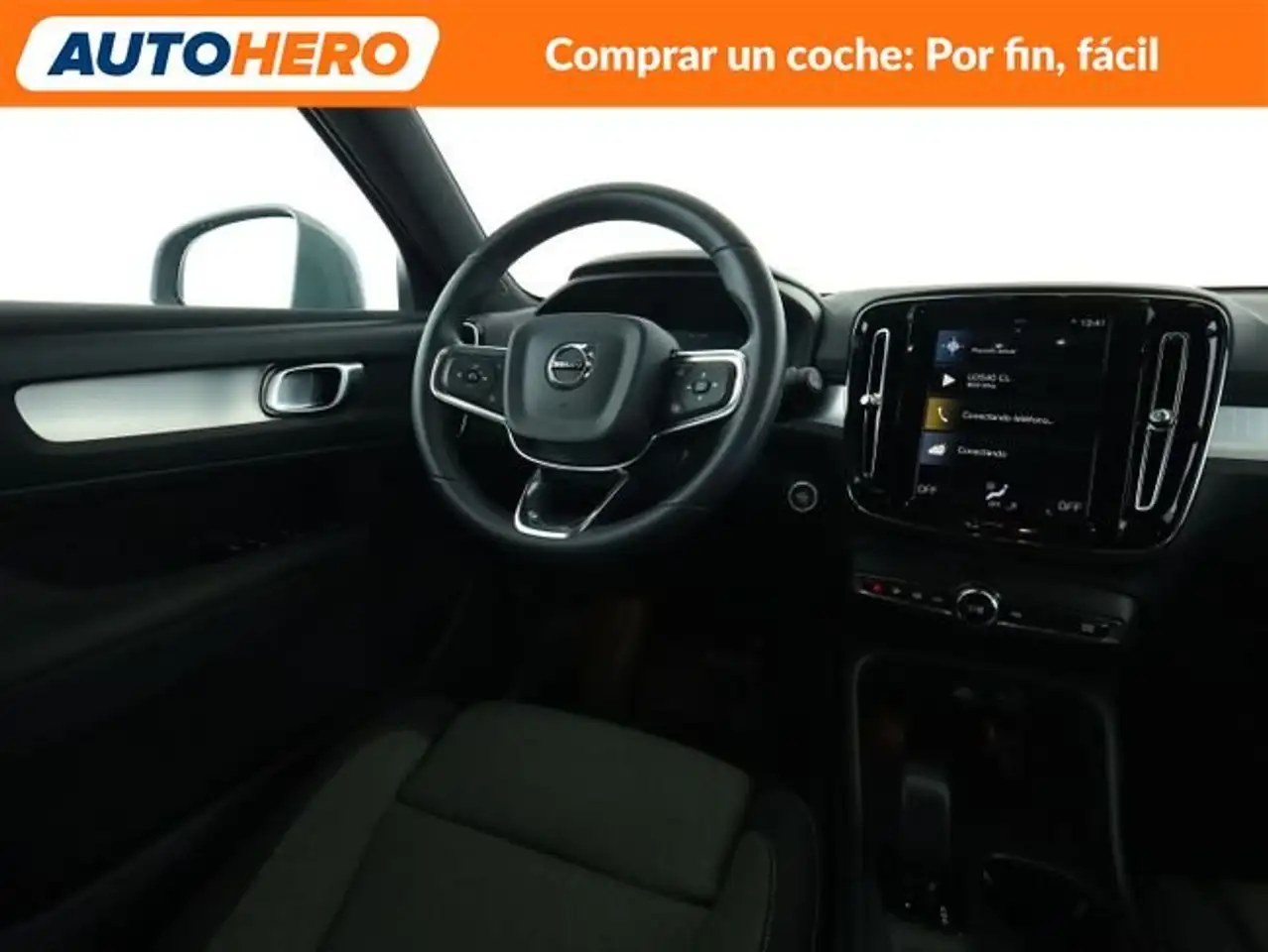 Volvo XC40 1.5 T2 Core 2WD — معرض صور السيارة 9