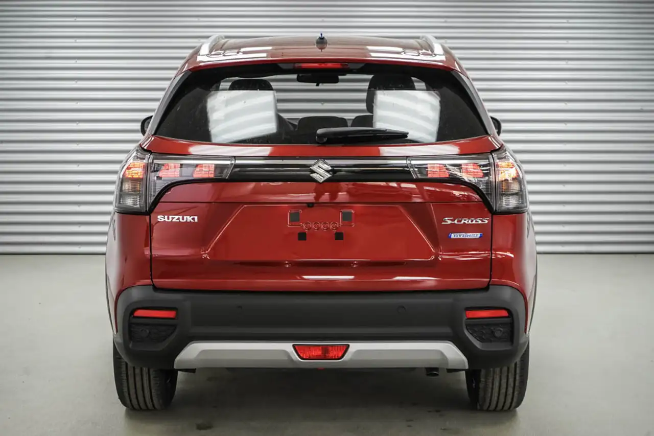 Suzuki S-Cross 1,4 2WD MT Mild-Hybrid Comfort+ PA -LAG. — Galerie du véhicule 3