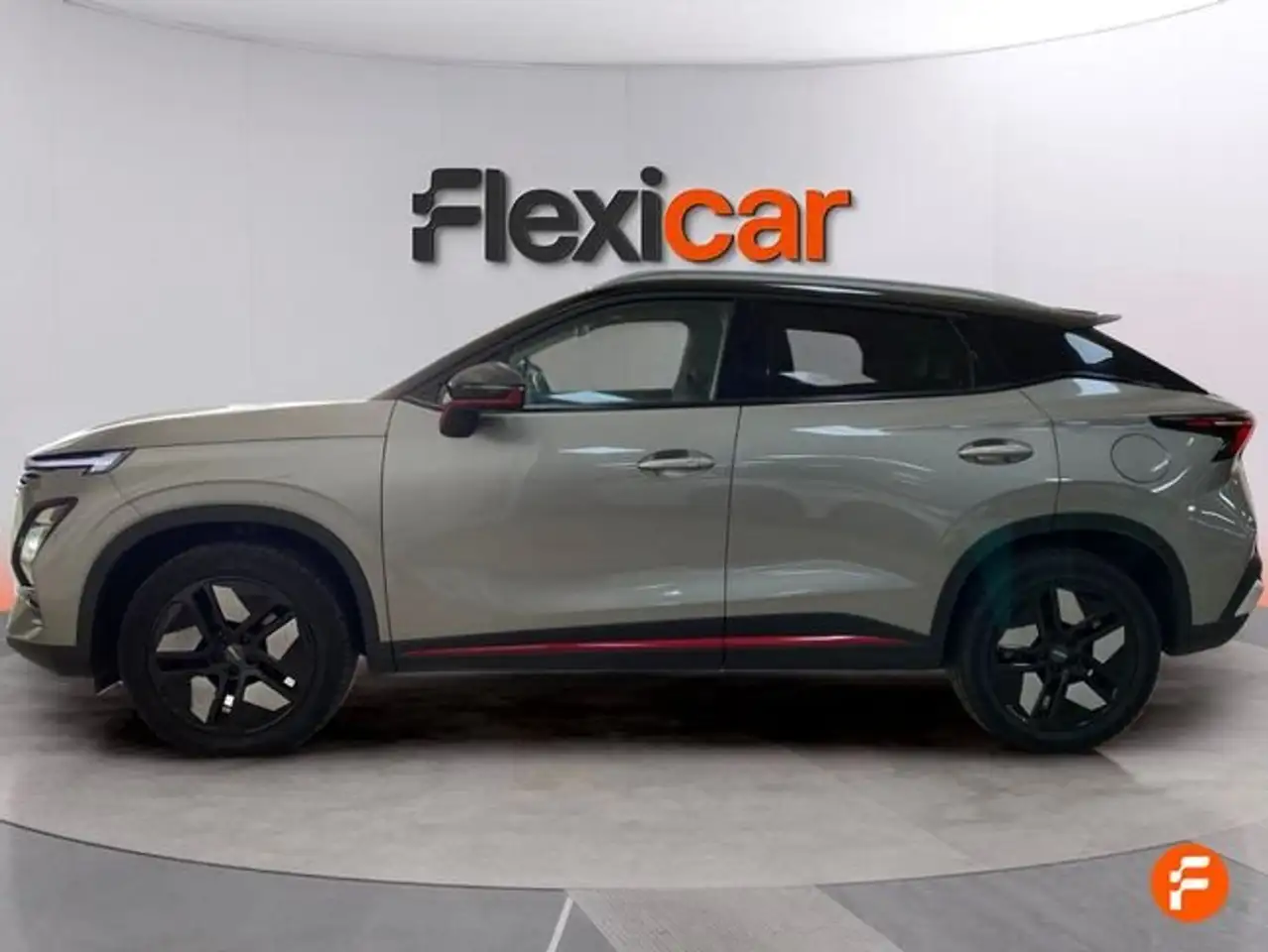 Omoda 5 1.6 T-GDI 136.5kW (185CV) DCT Premium — Galería del vehículo 5
