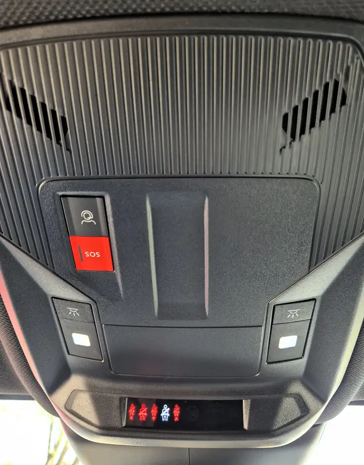 Opel Astra GS AT Navi LED Sitz-/Lenkradheizung ACC Kamera AGR — Vehicle gallery 23