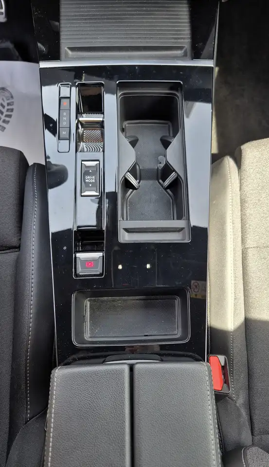 Opel Astra GS AT Navi LED Sitz-/Lenkradheizung ACC Kamera AGR — Vehicle gallery 22