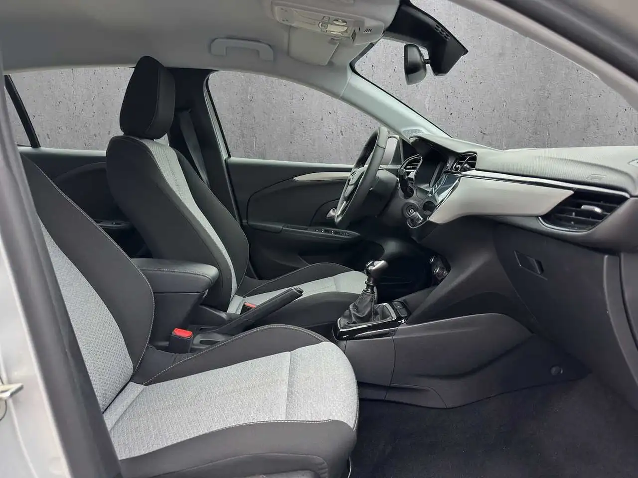 Opel Corsa 1.2 T //Kamera/Sitzheizung /PDC — Vehicle gallery 9