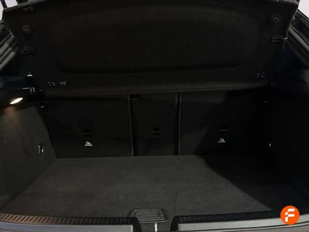 Mercedes-Benz A 250 e con tecnologí híbrida EQ — Galería del vehículo 24