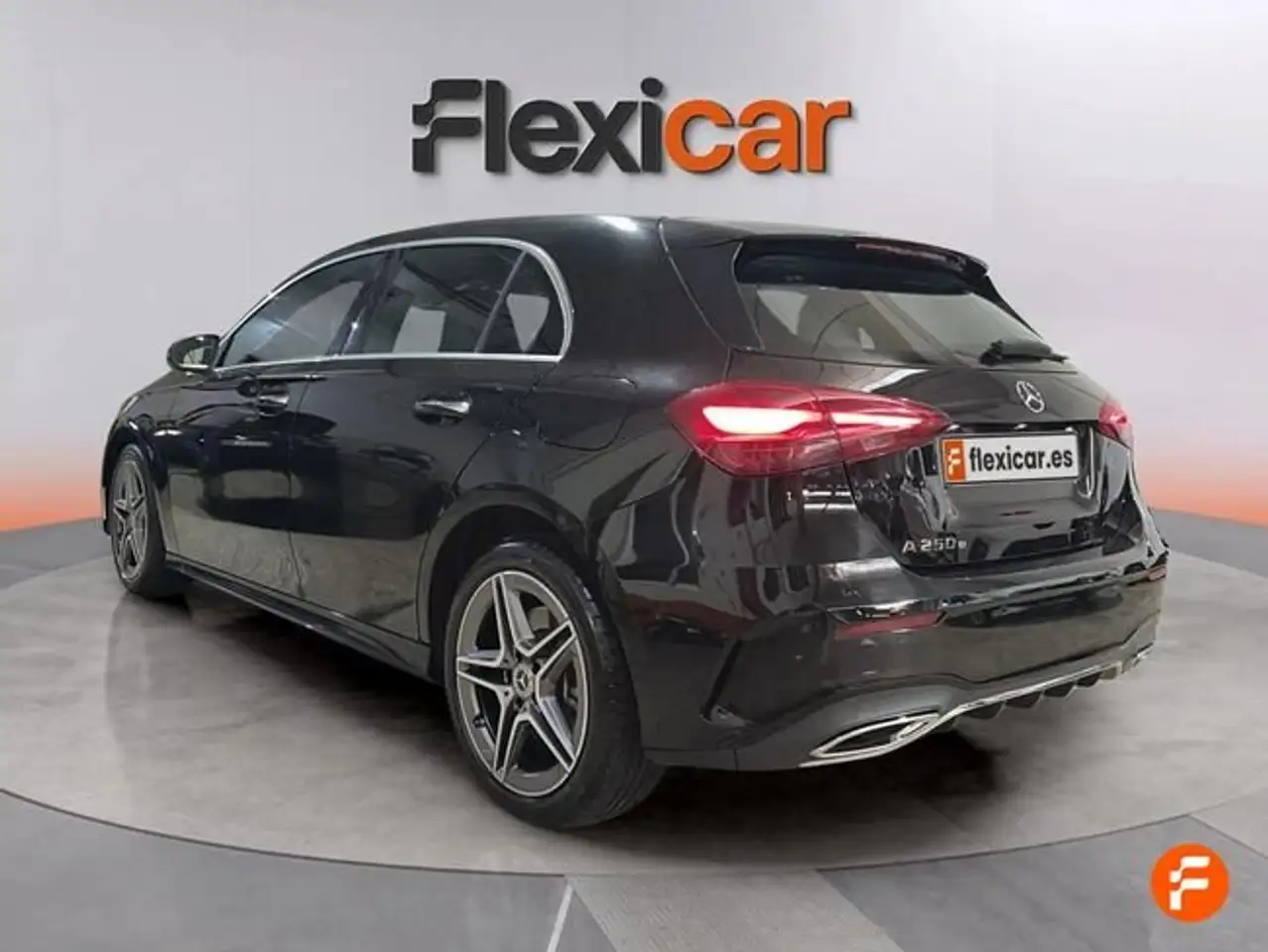 Mercedes-Benz A 250 e con tecnologí híbrida EQ — Galería del vehículo 5