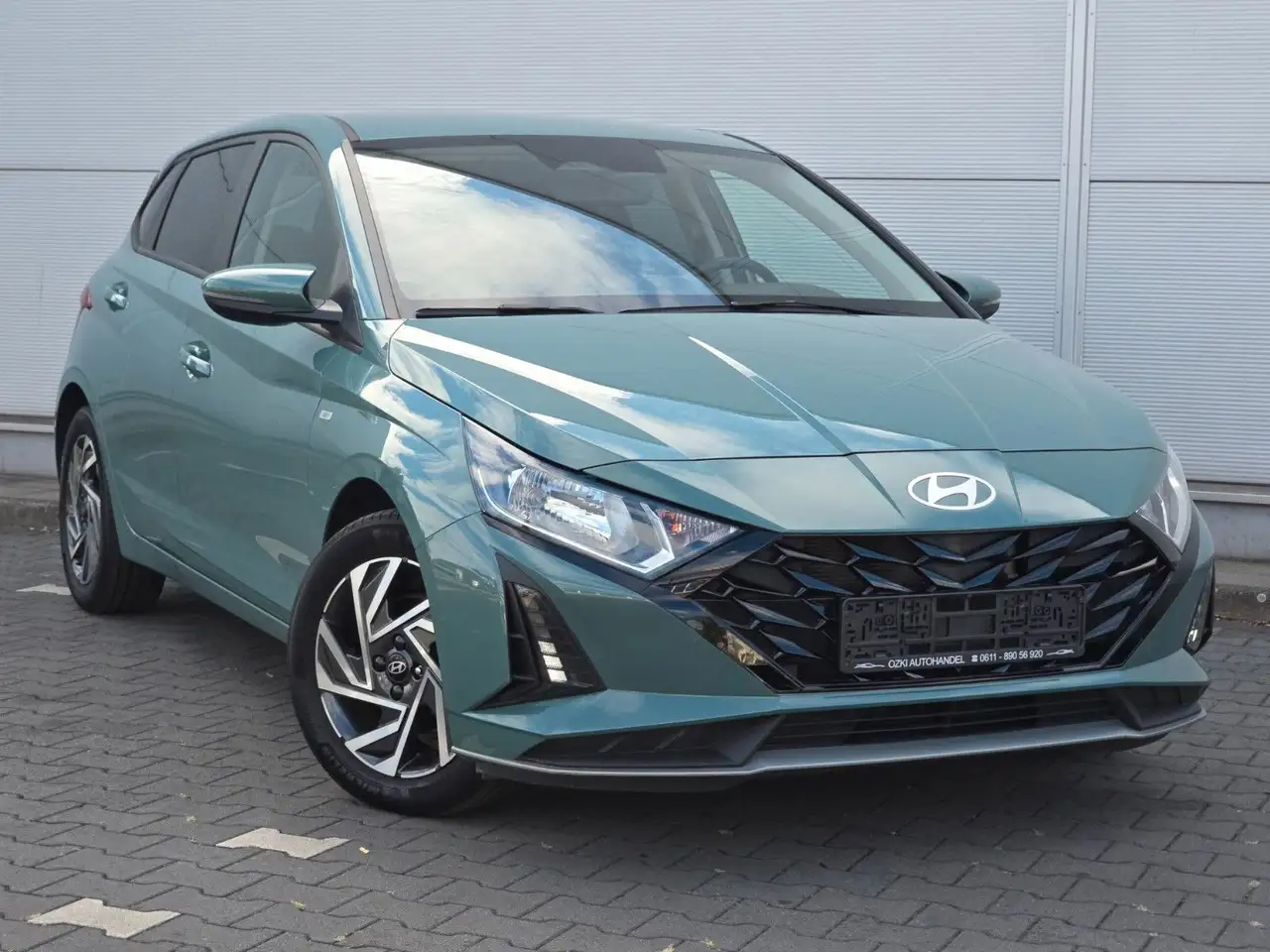 Hyundai i20 (1.Hand/Kamera/Navi) — Wiesbaden